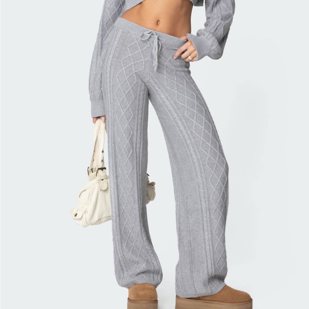 Edikted Kasey Cable Knit Pants